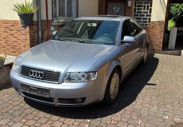 Audi A4 152.000 km 3.200 &euro; Hanau 63454