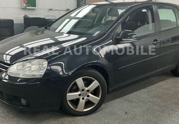 VW Golf 120.000 km 5.500 &euro; Frankfurt am Main 65933
