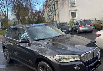 BMW X5 187.000 km 22.900 &euro; Frankfurt am Main 60389